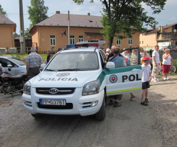Obnova náteru na budovách ZŠ